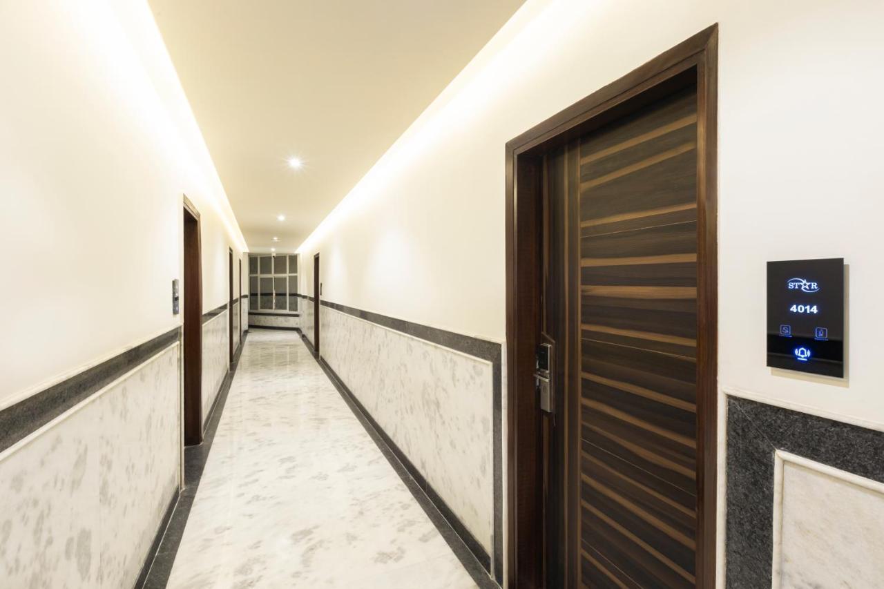 Hotel Star By Star Group- Near Delhi Airport New Delhi Eksteriør billede