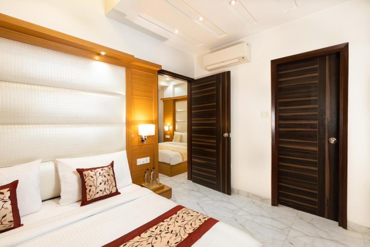 Hotel Star By Star Group- Near Delhi Airport New Delhi Eksteriør billede